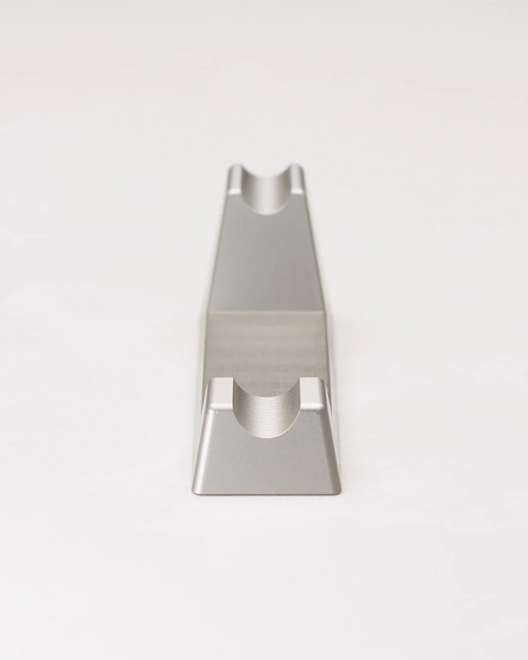 Henson Razor Stand (Aluminum)